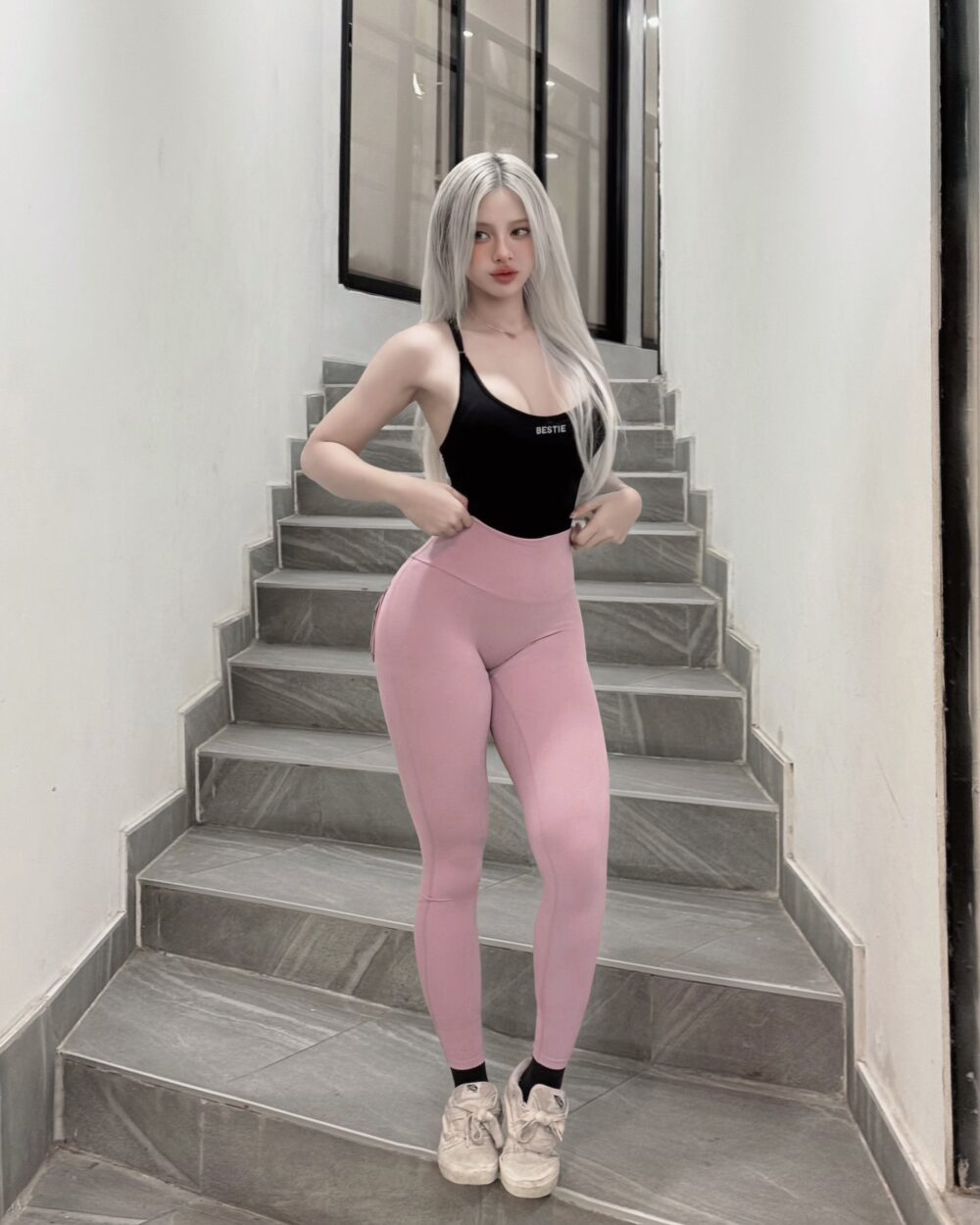 photo-output_2 Wanda pants