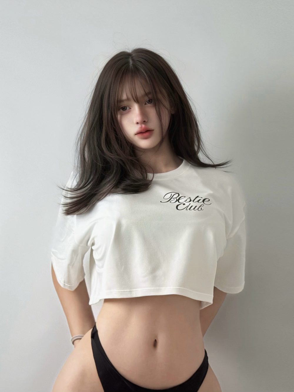 PRETTY GIRLS CROP TOP