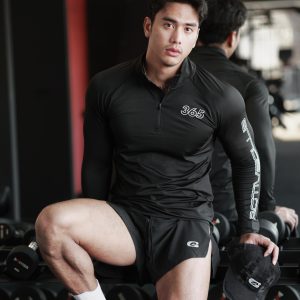 ”365 Endurance Quarter-Zip“