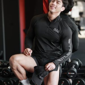 ”365 Endurance Quarter-Zip“